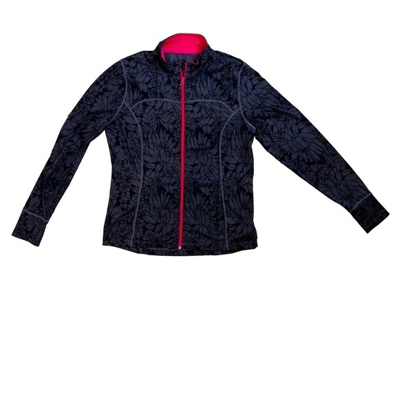 Mondetta Tops - ⭐️ Mondetta floral patterned zip-up top- size medium